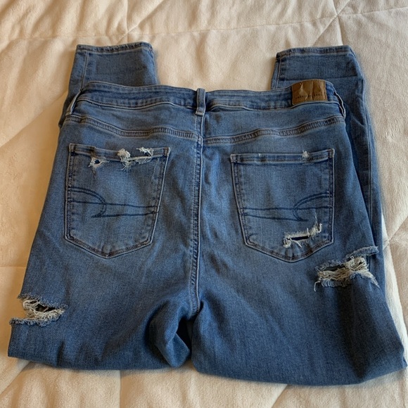 American Eagle Outfitters Next Level Stretch Distressed Super Hi Rise Jegging - Picture 5 of 16
